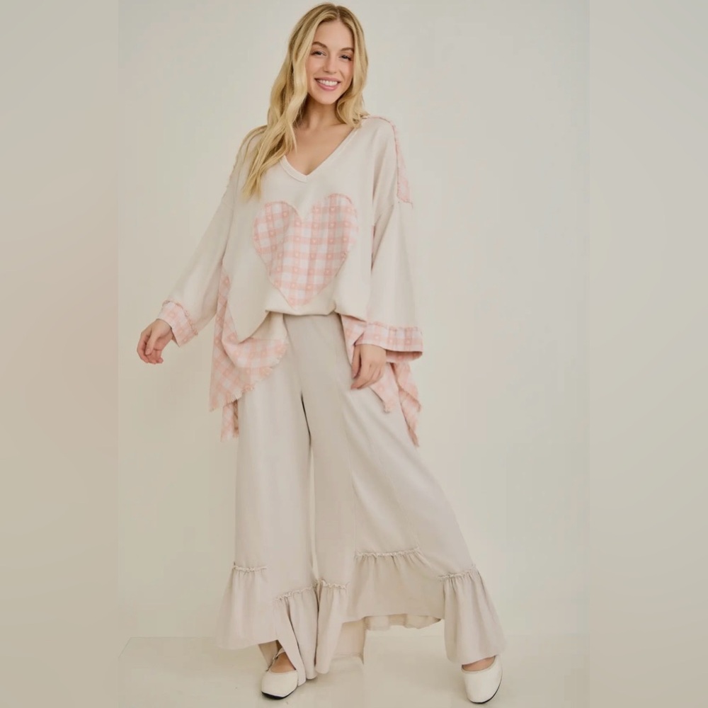 NWT - Daydreaming - Bell Pants